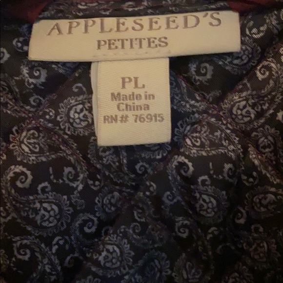 Quilted burgundy jacket by Appleseed’s petites - Picture 3 of 7
